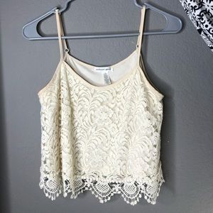 Lace white/cream crop top